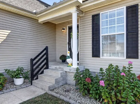 132 Lorien Cir, Shelbyville, TN 37160