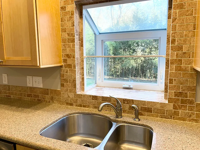 4116 Converse Dr — Photo 10