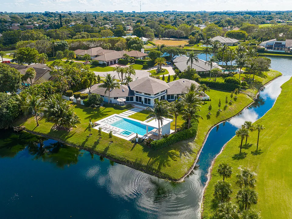 3521 Glenwood Ct
