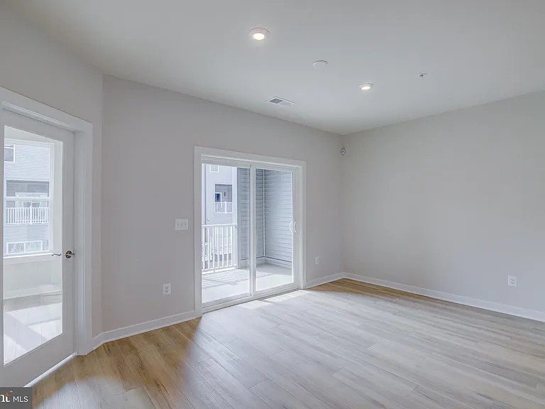 14138 Gypsum Loop — Photo 16