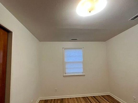 3rd image of 5100 S Pearl St #5110