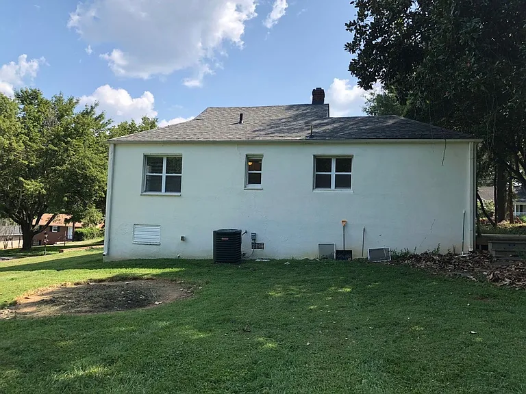 1219 Brookwood Dr — Photo 13