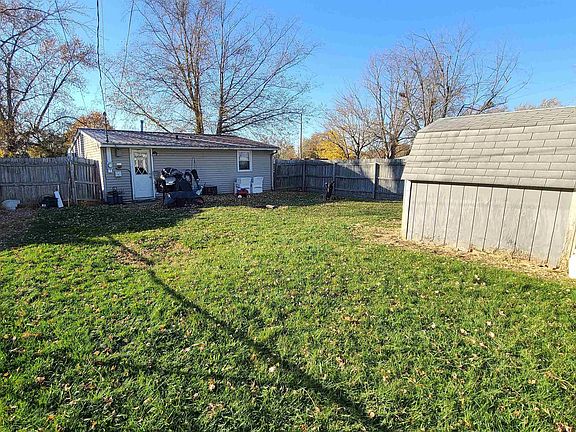 3rd image of 917 Haverford Dr
