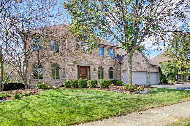 1st image of 16828 Robin Ln