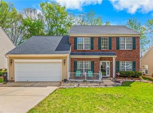 6083 Brookstone Ridge Dr, Winston Salem, NC 27107