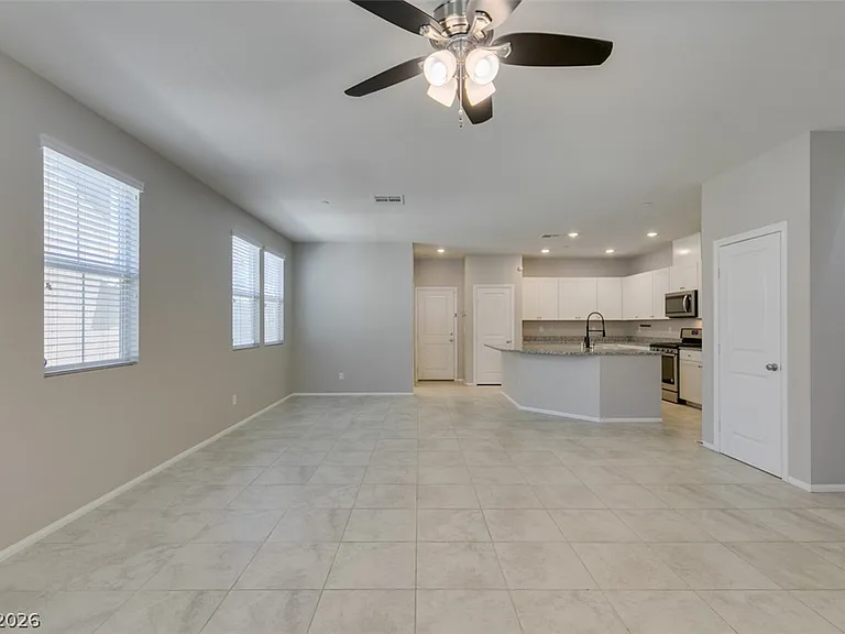 2864 Cabrillo Terrace St — Photo 14