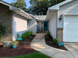 6132 Torrington Rd, Kalamazoo, MI 49009