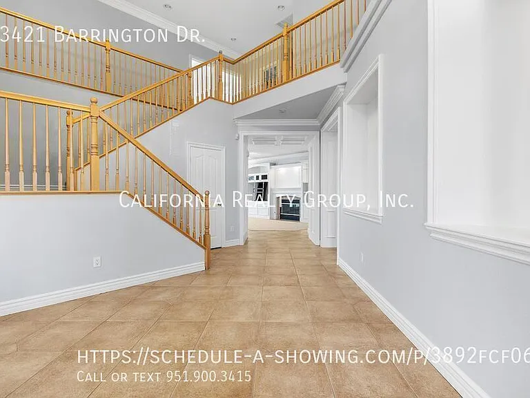 33421 Barrington Dr — Photo 8