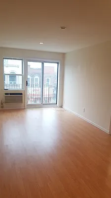 Rented by Apple Realty Group Corp | media 1