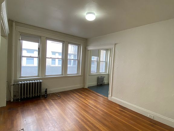 5th image of 1167-1169 Boylston St #9