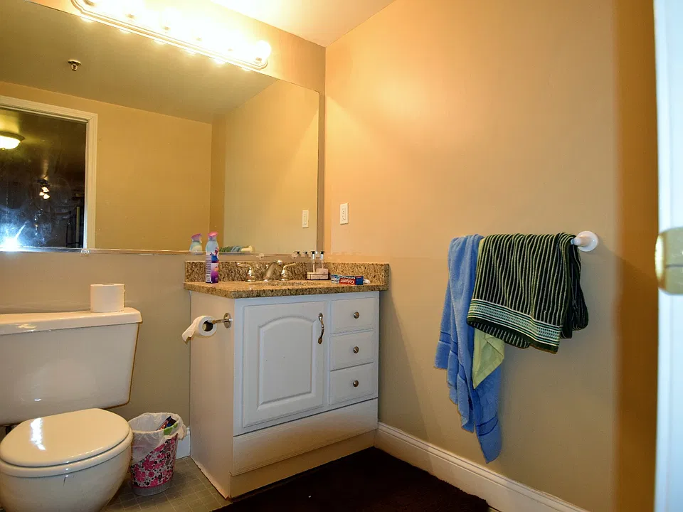 15 N Beacon St #5