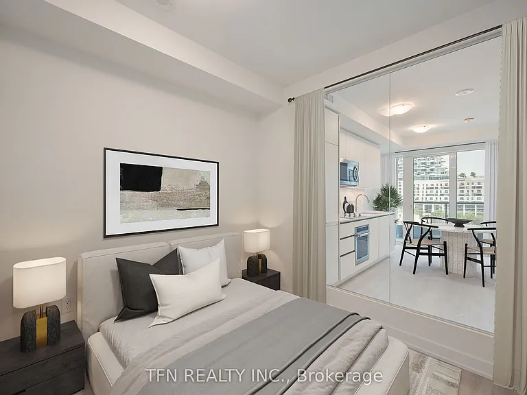 15 Richardson St #612 — Photo 7