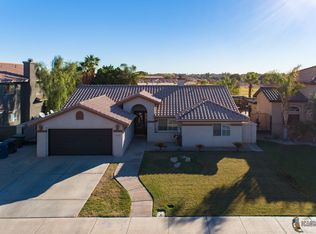 2124 I Yturralde Dr, Calexico, CA 92231