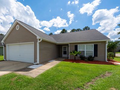 100 Pine Hall Dr, Goose Creek, SC, 29445