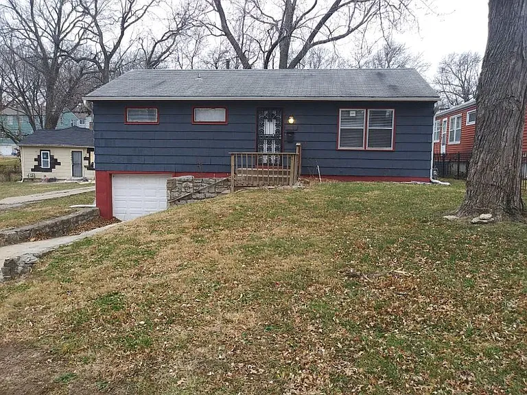 6626 College Ave — Photo 1