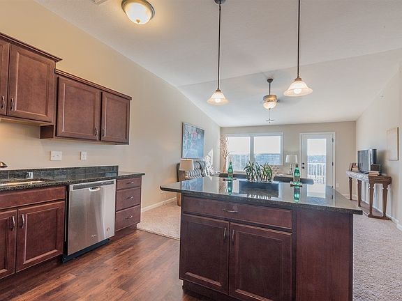 http photos listhub net NKARKY 460851 4 lm 20170327T171723