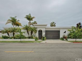 1060 Santiago Dr, Newport Beach, CA 92660