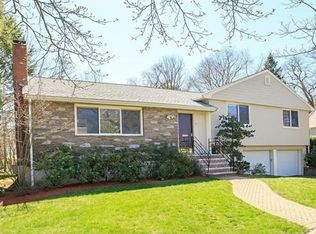 89 Redwood Rd, Newton, MA 02459