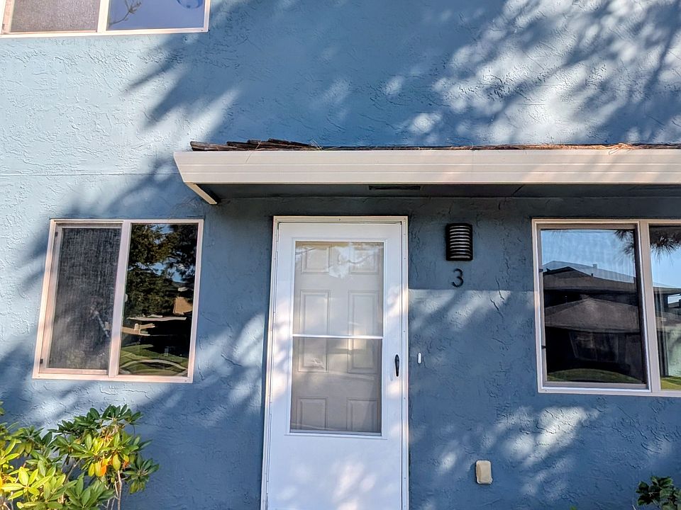 Welcome home! There is no one above you, so no loud thumping overhead. New screen door for ventilation!