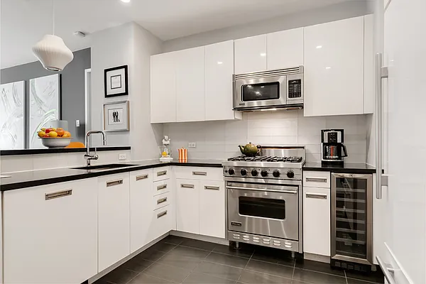 Rented by Compass | media 43