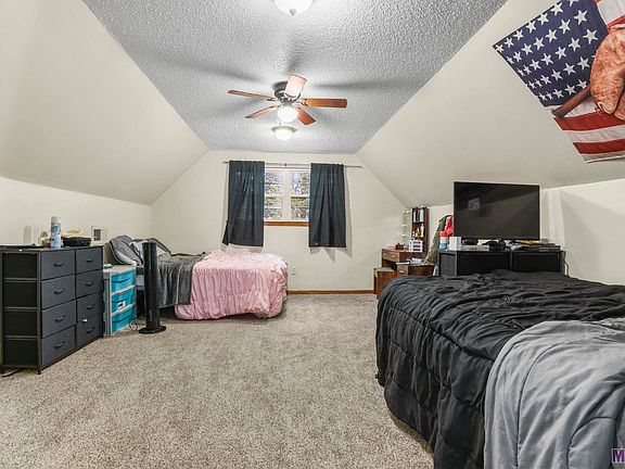4th image of 32702 Carol Ann Dr