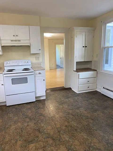 2 bed, 900 sqft, $1,975 — Photo 4