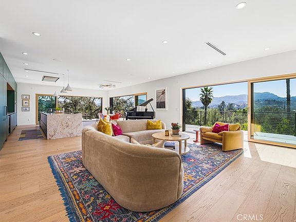 2nd image of 976 Ranch House Rd