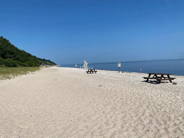 private beach within 1 mi of the apartment
