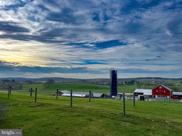 2438 Ebbvale Rd, Manchester, MD 21102