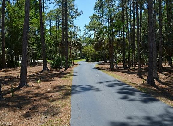 4th image of 5860 Bur Oaks Ln