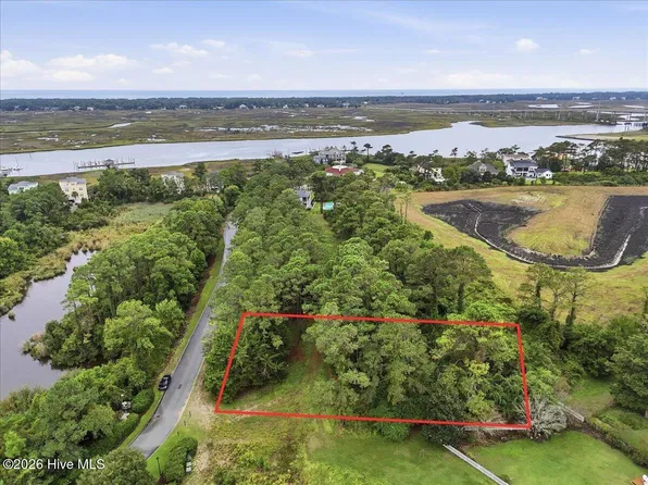 4042 Barnes Bluff Drive SE LOT 1, Southport, NC 28461