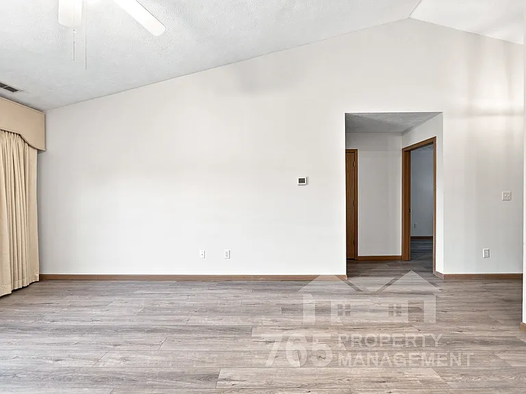 3330 Hopkins Dr #3330 — Photo 5