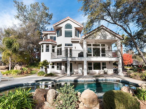 3rd image of 2090 McEachern Ln