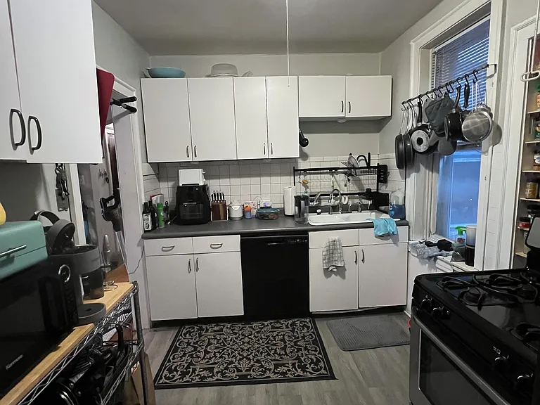 2423 W Lunt Ave #1 — Photo 7