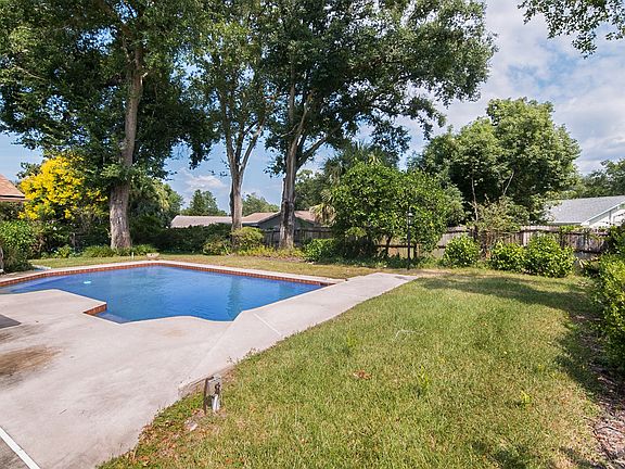 5th image of 2780 Citron Dr