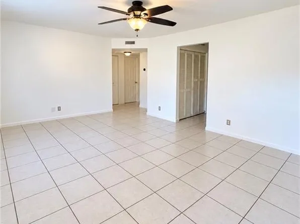 5370 16th Pl SW #I-1, Naples, FL 34116