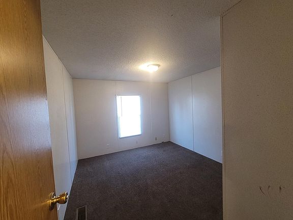 3rd image of 20524 Misty Glen Dr