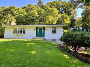 4 College Hill Rd N, East Canaan, CT 06024