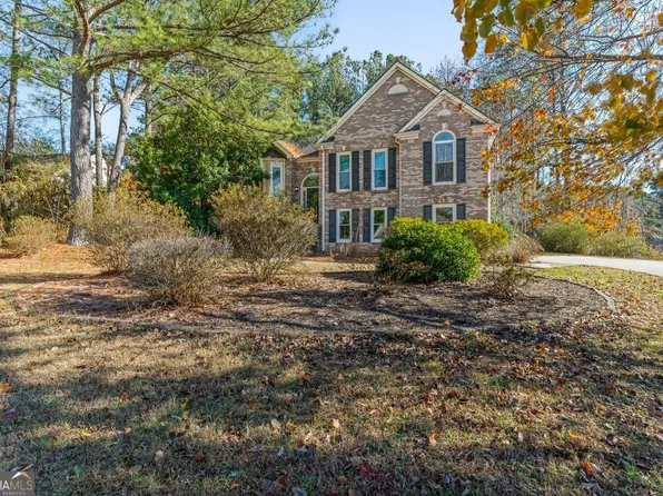 65 Mosswood Trl, Newnan, GA 30265