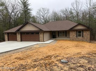 183 Natchez Cir, Crossville, TN 38558
