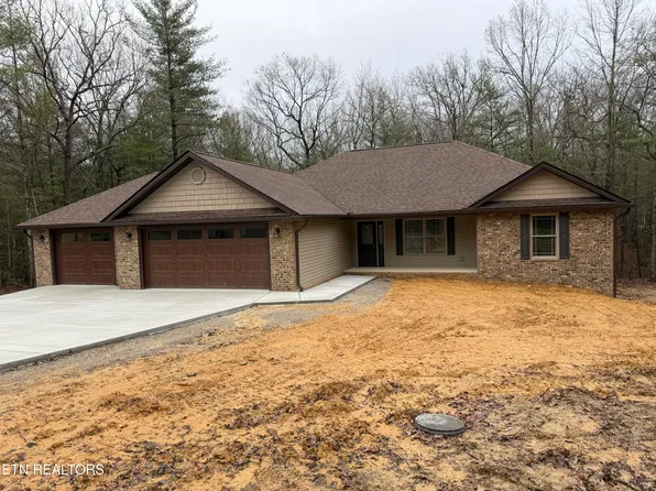 183 Natchez Cir, Crossville, TN 38558