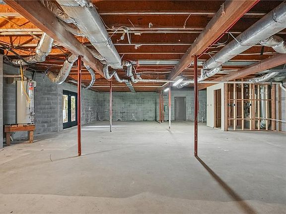 2nd image of 2112 Pretty Lake Ave