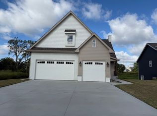1773 Highland Cir, Altoona, IA 50009