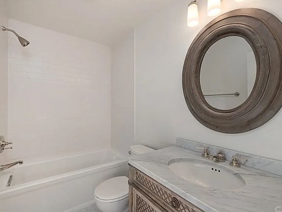 5th image of 2501 E 16th St APT H