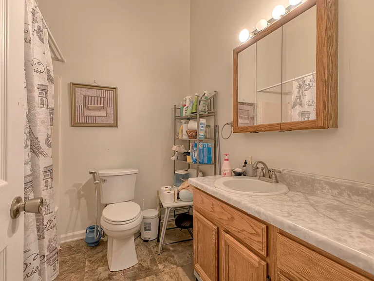 128 Winston Way — Photo 19