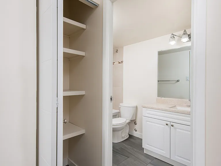 9916 113th St NW — Photo 11