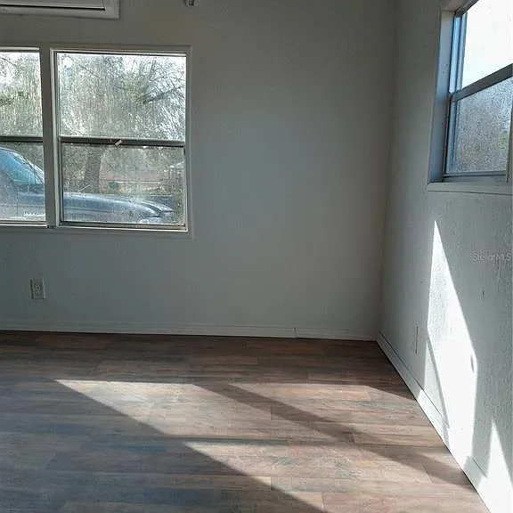 3368 Maple Ln — Photo 12