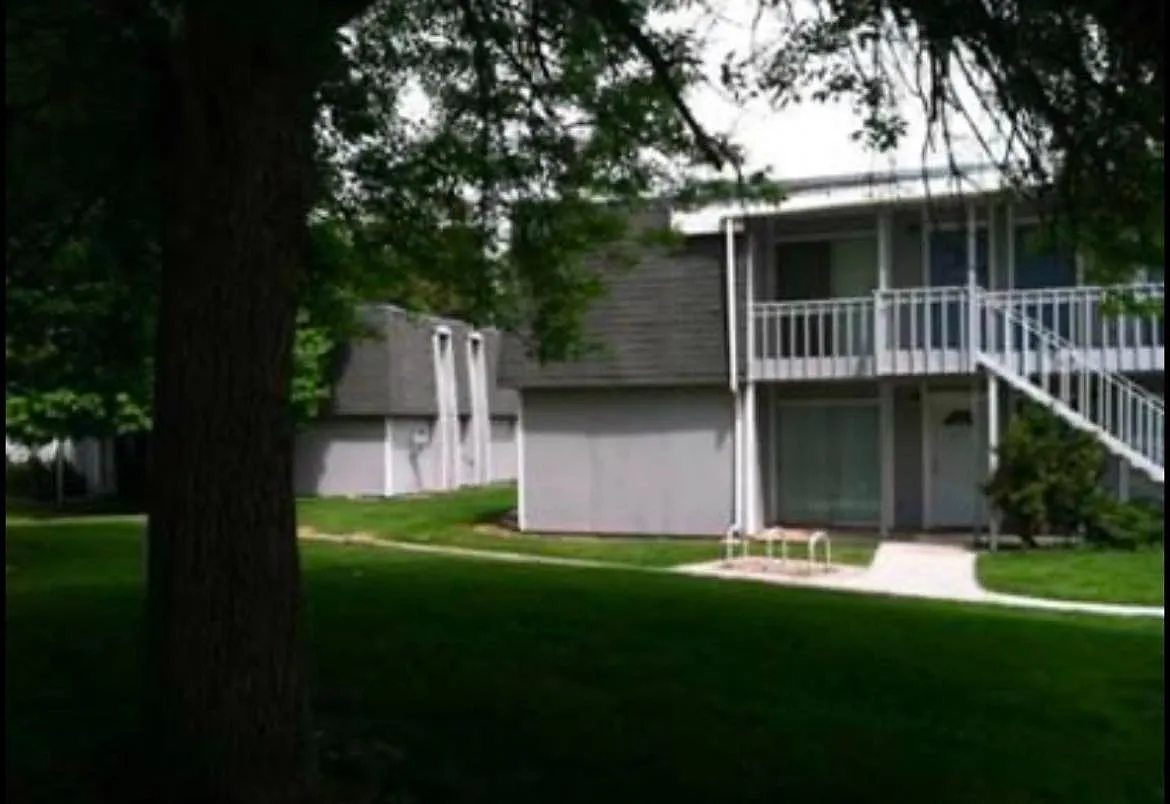 The Falls Apartments — Photo 1