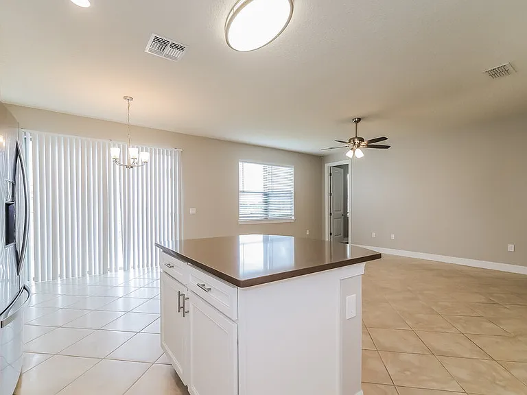1761 Cayman Cove Cir — Photo 5