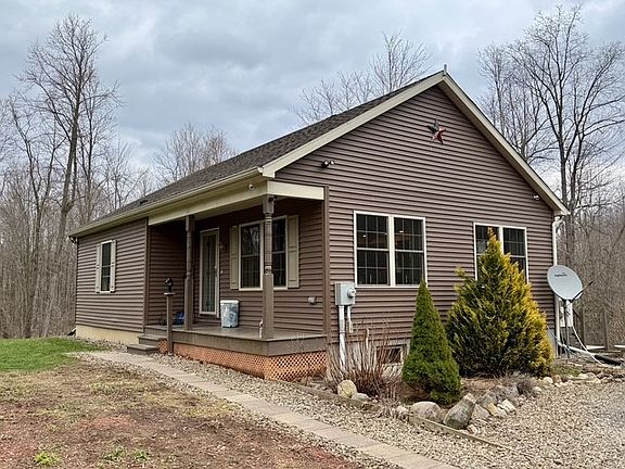 3rd image of 382 Hosack Rd